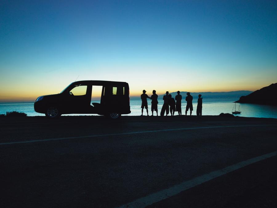  Fiat Doblo 2006 года  (фото 11 из 22)